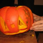 Den Kürbisköpfen an der Kragen